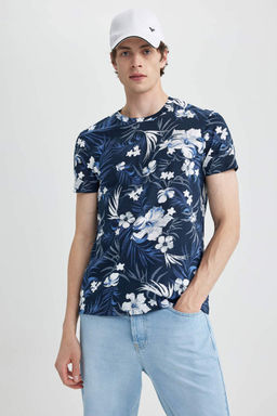 Облегающая футболка с круглым вырезом и короткими рукавами с рисунком