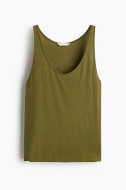 Top con escote en U