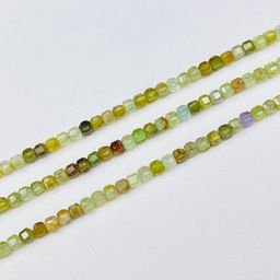 Бусины для украшений из Гроссуляра "зеленый гранат" 39 см