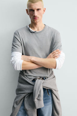 CAMISETA REGULAR FIT / Gris vigor? - Zara фото 5
