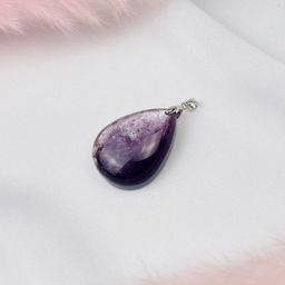 Кулон из камня Лепидолит