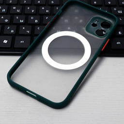 Чехол LuazON для iPhone 12, поддержка MagSafe, с окантовкой, пластиковый, зеленый