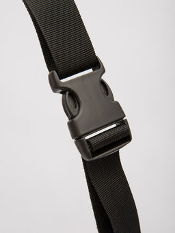 V48 401 218 Сумка поясная