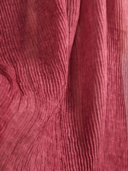 Большой, двусторонний однотонный палантин из жатого полотна. - Tantino фото 3