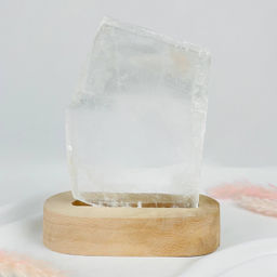 Срез Селенита на подставке