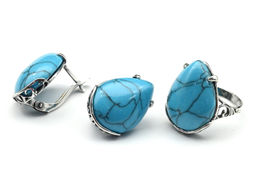 Кольцо Серьги бирюза (имитация) размер 18