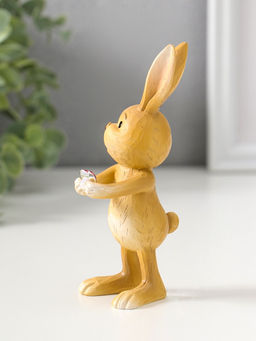 Сувенир полистоун "Зайчик держит красное сердце в лапках" 13 см