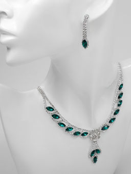 Набор 2 предмета: серьги, колье Листопад ромб, цвет изумрудно-белый в серебре, 45 см