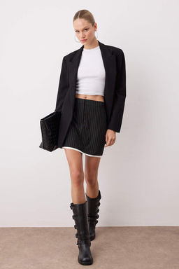 Siyah Cizgili Mini Dokuma Etek TWOAW26ET00039