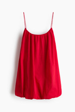 Vestido de tirantes espagueti con bajo burbuja