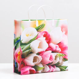 Цена за 10 шт. Пакет Нежные тюльпаны, мягкий пластик, 30?30 см, 120 мкм