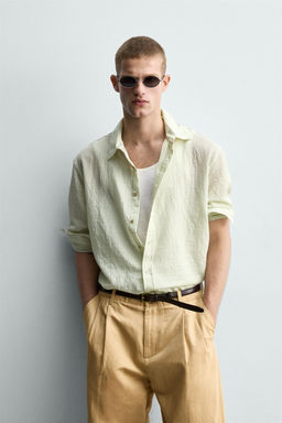 CAMISA FLUIDA RELAXED FIT ESTRUCTURA / Verde claro
