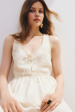 Top con lazada y peplum - H&m фото 5