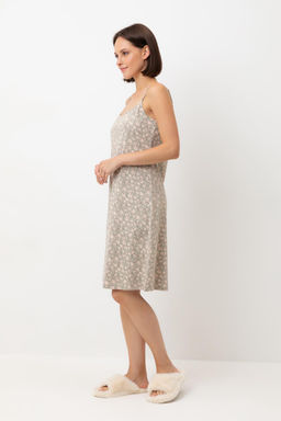 Е 10057/пыльно-оливковый,полевые цветы сорочка ночная жен