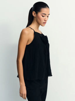 Блуза из тенселя с цветком / Zarina