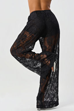 Брюки нарядные кружевные с розами черные