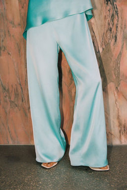 MONO HALTER SATINADO / Turquesa - Zara фото 2