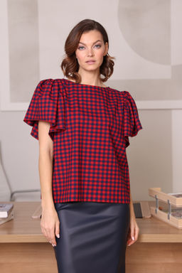 Блузка с рукавом-бабочка