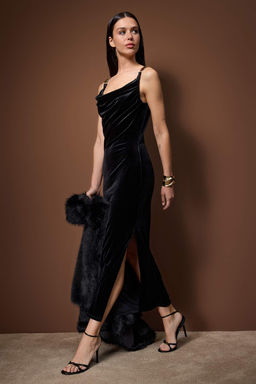 Siyah Aksesuar Detayl? Orme Kadife Maxi Astars?z Elbise TPRAW26EL00062 - Trendyolmilla фото 2