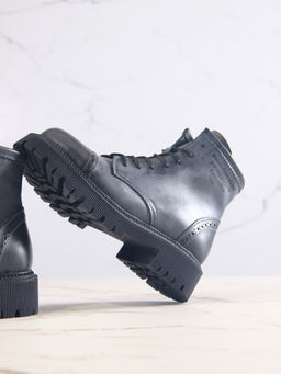 Ботинки 319.taskanabl.Вакса черная/мех