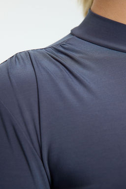 Koyu Gri Kolu Buzgu Detayl? Fitted/Vucuda Oturan Dik Yaka Crop Esnek Orme Bluz TWOAW23EL01391