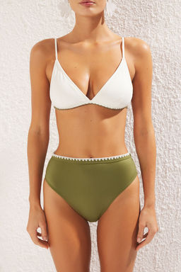 TRENDYOLMILLA Siyah-Beyaz Ucgen Nak?sl? Yuksek Bel Regular Bikini Tak?m? TBESS24BT00127 фото 24