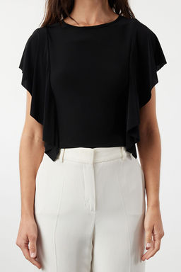 Trendyolmilla Siyah Kollar? F?rf?r Detayl? Bisiklet Yaka Esnek Orme Bluz TWOSS24BZ00636  фото 2