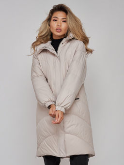 Пальто утепленное молодежное зимнее женское бежевого цвета 52323B - Holdluck фото 17