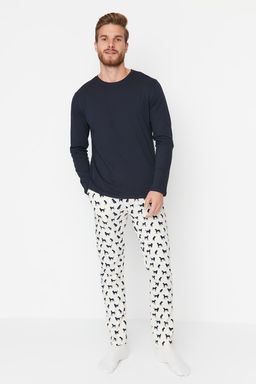 TRENDYOL MAN Lacivert %100 Pamuk Regular Fit Bask?l? Orme %100 Pamuk Pijama Tak?m? TMNAW23PT00028