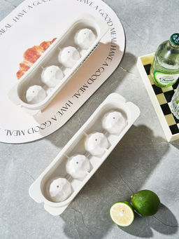 Форма для круглого льда "Four balls", 4 ячейки, белая (28*7,2*6,4 см)