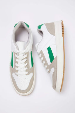 Beyaz Blok Renk Detayl? Retro Erkek Sneaker
TAKAW26SN00021 - Trendyolmilla фото 3