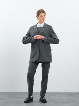 Серые зауженные брюки virele