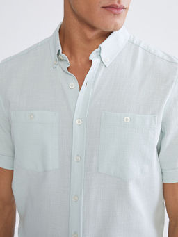 Regular Fit K?sa Kollu Erkek Dokulu G?mlek