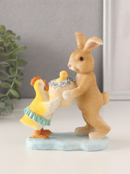Фигурка полистоун Зайчик и курочка с цыплёнком в скорлупе, 12?6?14 см