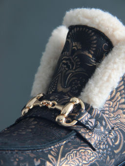 Ботинки 307.PODYUM141 bl.Черная грация/шерсть