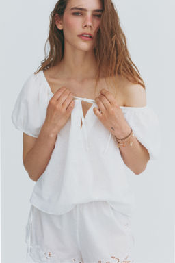 Blusa en mezcla de lino con mangas abullonadas - H&m фото 4