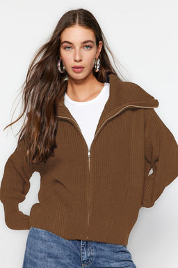 Ac?k Kahverengi Genis Kal?p Devrik Yaka Fermuarl? Triko H?rka TWOAW24HI00072