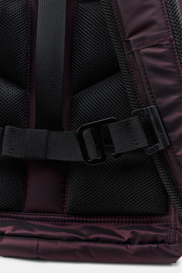 CABIN BACKPACK DETACHABLE TOILETRY BAG SKI COLLECTION