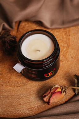 Массажная аромасвеча с афродизиаками "Цветочные фантазии" 60 мл SIBERINA