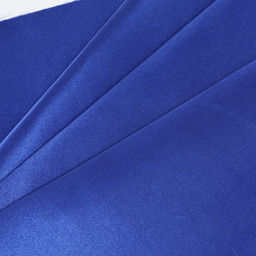 Цена за 100 шт. Ткань атлас для рукоделия и шитья, ширина 150 см, синяя