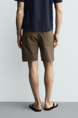 BERMUDA DENIM REGULAR FIT / Marr?n