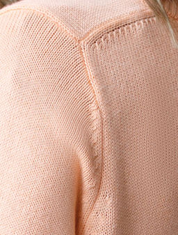 D39.348 Джемпер женский персиковый