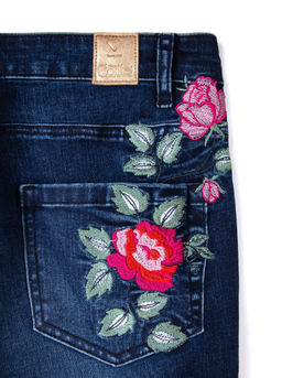 CONTE Ультрамодные джинсы Skinny с вышивкой и эффектом сильной поношенности Fashion CON-53 т.синий - Conte elegant фото 8