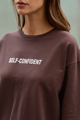 Лонгслив оверсайз с принтом SELF CONFIDENT