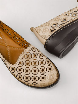 Туфли модельные на выход и на работу 001-5010-1-03 Великаны