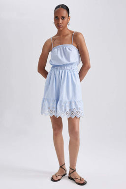 Мини-платье с квадратным вырезом и полосатым ремешком с вышивкой - Defacto фото 6