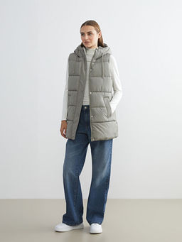 Kap??onlu Kad?n ?i?me Yelek