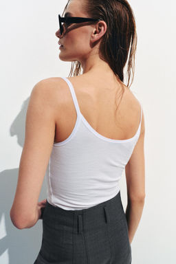 CAMISETA TIRANTES / Blanco