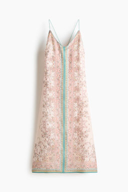 Vestido evas? con espalda escotada