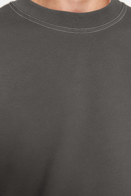 Antrasit Oversize/Genis Kesim Kontrast Dikis Detayl? Bisiklet Yaka Sweatshirt TMNAW24SW00011